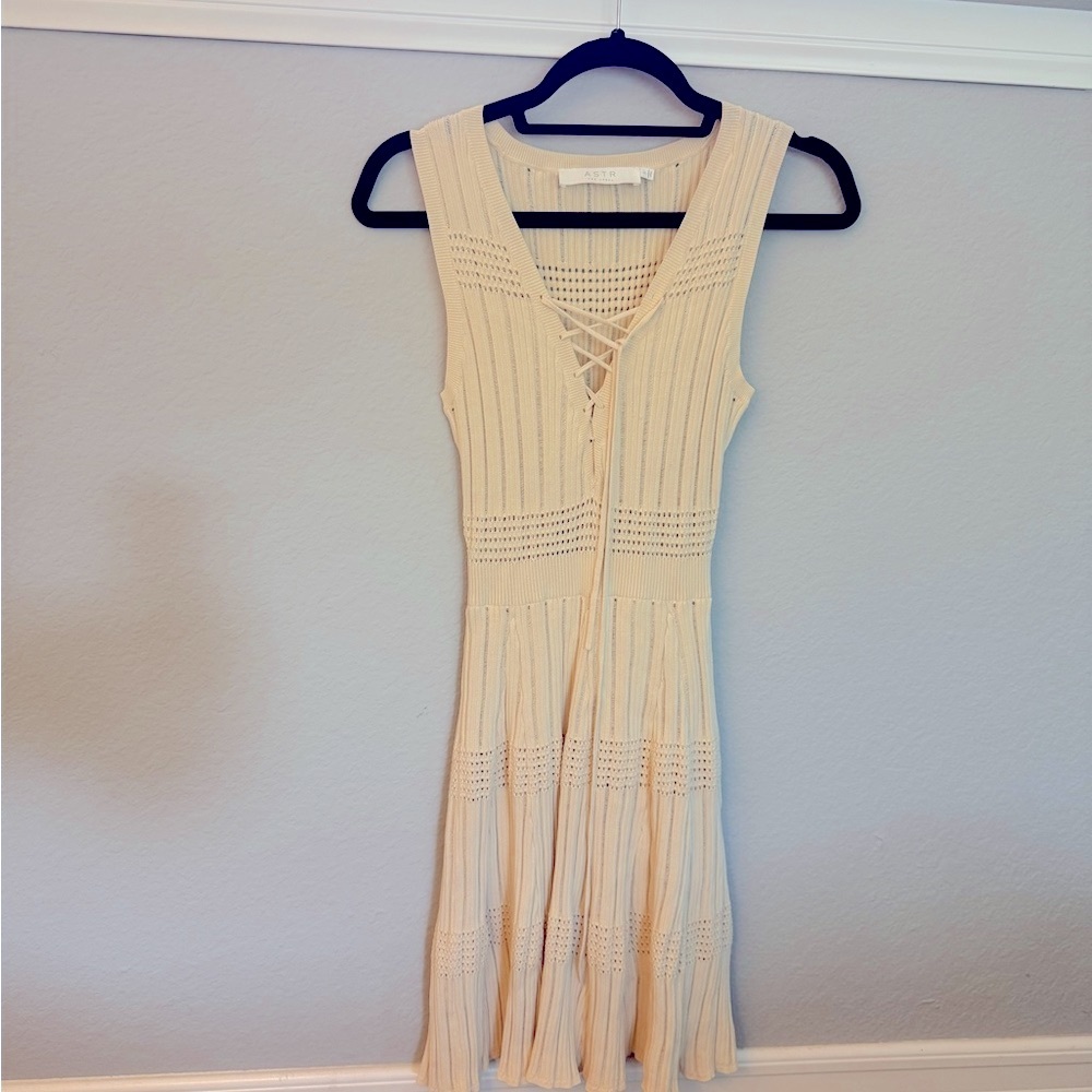 Astr Cream Ribbed Pleated Midi Sundress